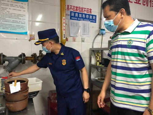 武漢消防全面開展市場(chǎng)和商業(yè)綜合體燃?xì)?消防安全檢查